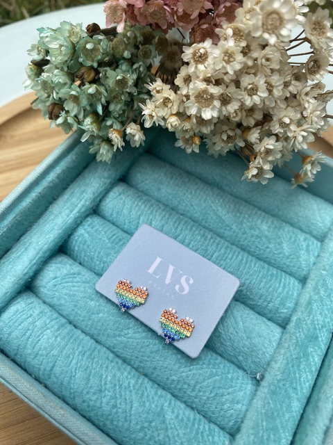 Brinco Coração Cravejado