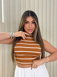 Cropped Gola Alta Listrado Modelo Novo - Dona Caah Conceito