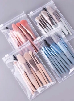 Set completo de mini brochas