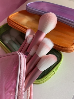 Set brochas + estuche - comprar online