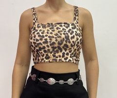 Cropped tropical