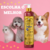 Frasco de Shampoo Limpeza Intensa Safira Cereja e Avelã da Dolce Pet, com um poodle, um corgi e um gato ao fundo.