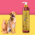 Frasco de shampoo Limpeza Intensa Safira Cereja e Avelã da Dolce Pet, com um cachorro e um gato ao fundo.