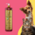 Frasco de shampoo suave Esmeralda Cereja e Avelã de 1 litro da Dolce Pet, ao lado de um cachorro e um gato.