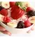 Máquina de Sorvete Classic Vermelha A Base de Frutas Congeladas 127V Yonanas