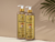 Frascos do shampoo Máxima Antioleosidade Cereja e Avelã da Dolce Pet, para cães e gatos, em um fundo neutro.