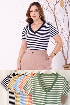 Tshirt gola “V” listras - comprar online
