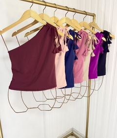 Blusa Mirela na internet