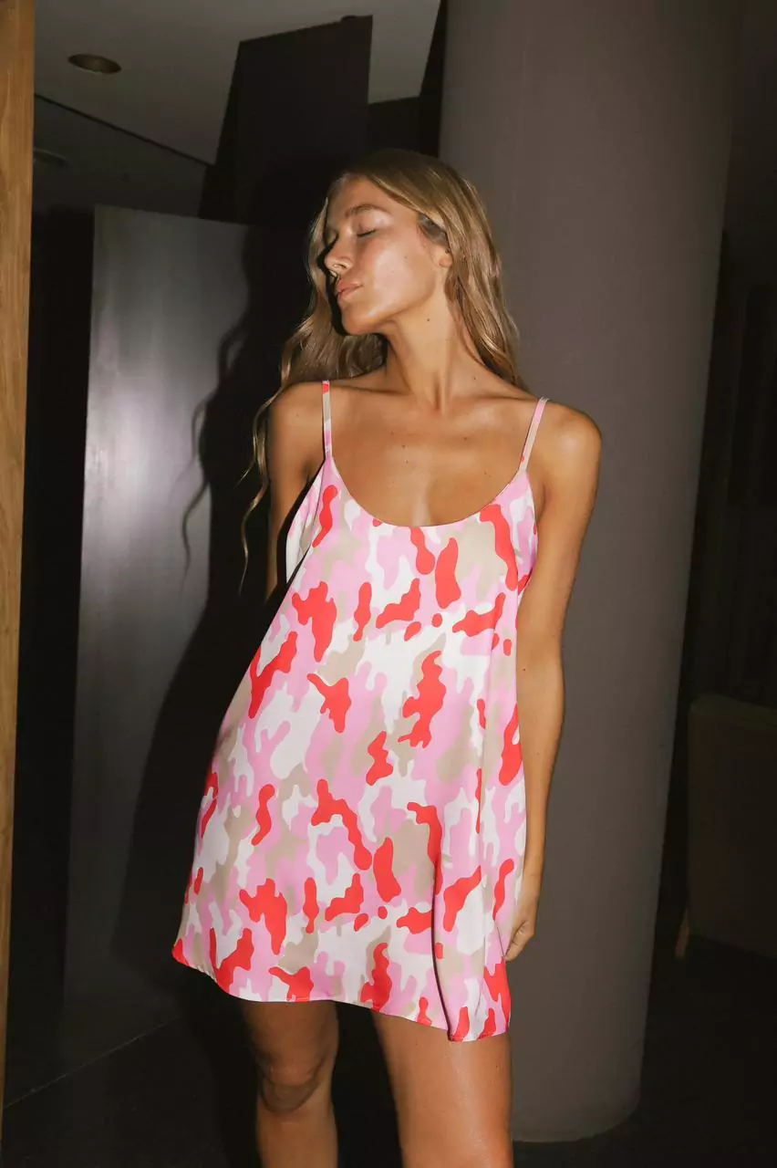 VESTIDO EMMA CAMO