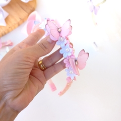 Tiara Cristal com Borboletas e Flores - Mimo de Laço Ateliê