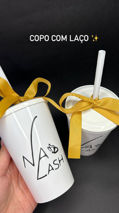 Copos Personalizados com logotipo ou iniciais em vinil - Designer Thaís Araújo