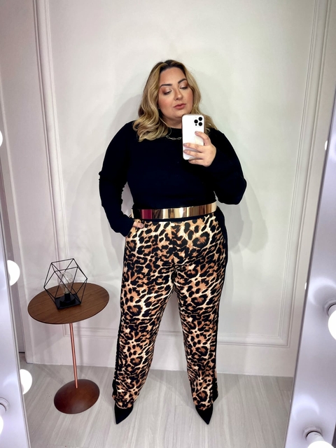 Calça Pantalona Malha Animal Print Oncinha Plus Size Onça