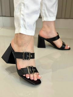 Tamanco Salto Bloco com Fivela Preto - comprar online