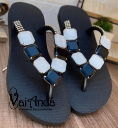 HAVAIANAS QUADRADINHO LUXO