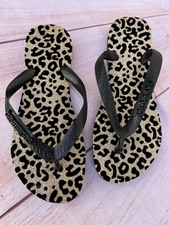 Havaianas Top Onça Piercing