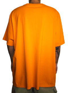 CAMISETA ÖUS SEMI LOGO LARANJA - comprar online