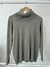 Sweater polera Amalia gris