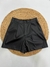 Short engomado