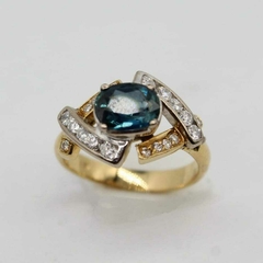 Anillo Zafiro y diamantes en internet