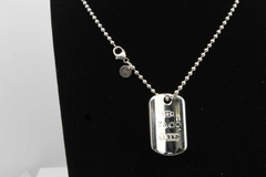 Cadena con Placa en internet