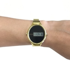 Relógio Lince Digital Dourado Feminino Pulseira Magnética - comprar online