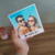 Polaroid de mesa com Spotify na internet