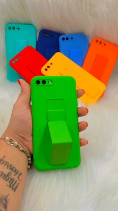 CAPA COM SUPORTE MAGNETICO