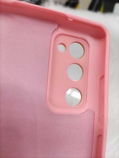 CAPA CASE PROTEGE CAMERA na internet