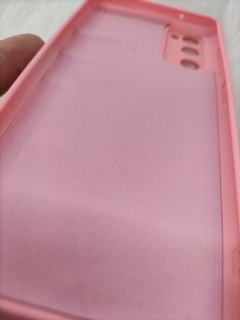 CAPA CASE PROTEGE CAMERA - loja online