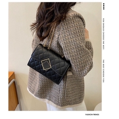Bolsa Feminina Transversal Alça Corrente [8020] - comprar online