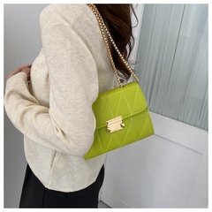 Bolsa Feminina Transversal Alça Corrente[6042] na internet