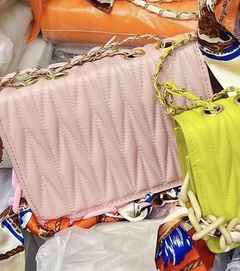 Bolsa Feminina Transversal Alça Corrente Com lençol [6016] - Pinkroxo