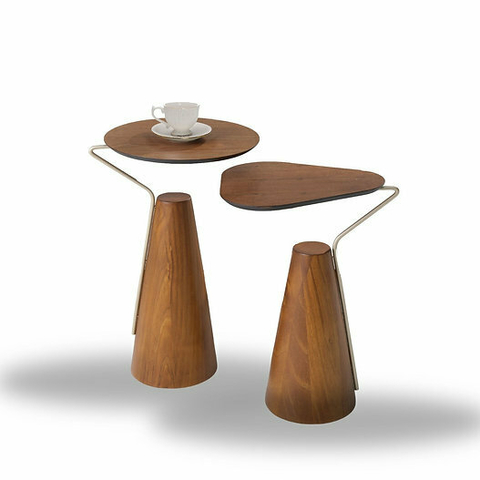Conjunto de Mesas de Apoio Industrial Cônica