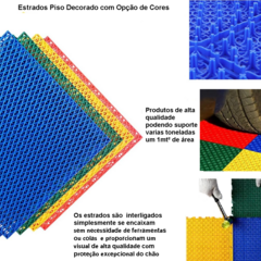 Estrados plásticos coloridos