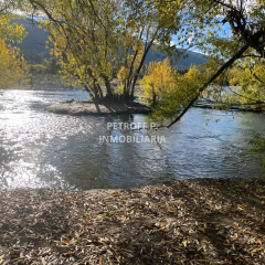 Espectacular Chacra de 32 HA con costa del Rio Azul en Lago Puelo. Chubut . Argentina - comprar online