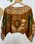 Cropped multiformas manga morcego estampa beleza tropicana - marrom - comprar online