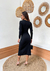 Vestido Paloma Mídi preto canelado com decote na internet