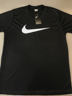 Camiseta dri-fit preta