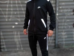 Conjunto Nike thermoplus preto