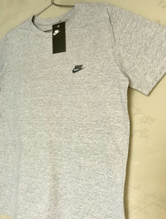 Camiseta de algodão Nike