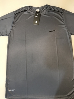 Camiseta dri-fit Nike cinza - comprar online