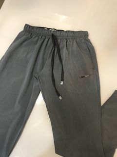 Calça dri-fit Nike - comprar online
