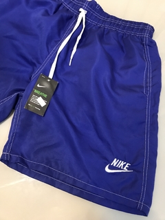 Bermuda Nike Azul marinho - comprar online