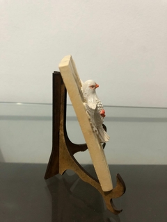 Imagem do Imagem do Divino Espírito Santo Raiado em Gesso Pintada à mão ideal presente de batismo para mesa (SUPORTE NÃO INCLUSO)