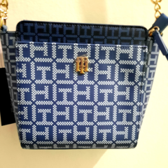 Bolsa Crossbody Tommy Hilfiger Logo Azul Marinho e Branco na internet
