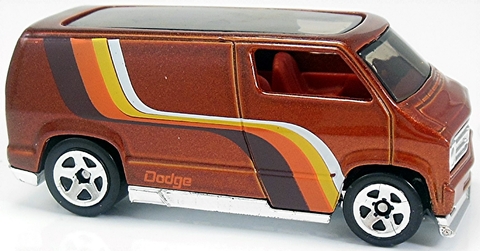 Custom 77 Dodge Van - Hot Wheels - 50th Aniversary - 70s - 3/10 - 2017