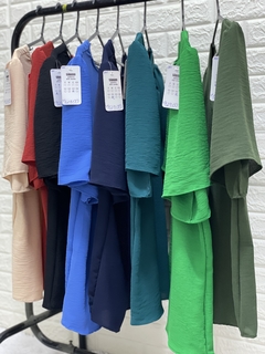 Blusa Dubai na internet