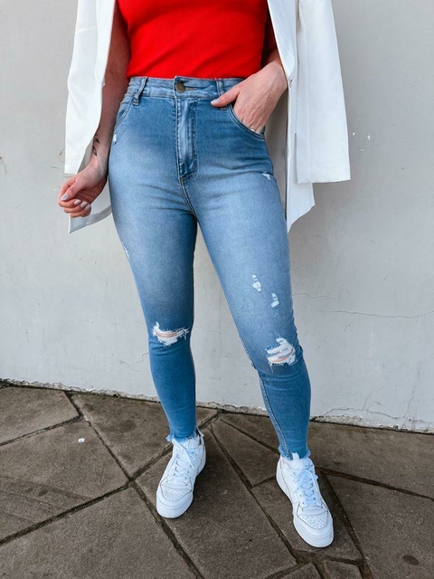 CALÇA JEANS SKINNY ANA CLARA