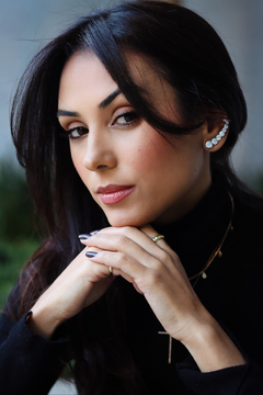Brinco Earcuff Zircônias - Prata 925 na internet