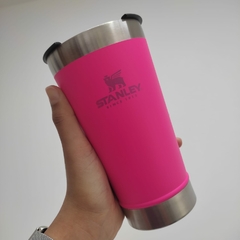 Copo térmico de garrafa Stanley de aço inoxidável de 473 ml com tampa para água fria e morna na internet